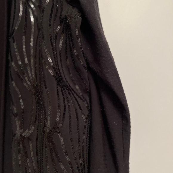 Amanda Collection 2piece blouse - Picture 6 of 6